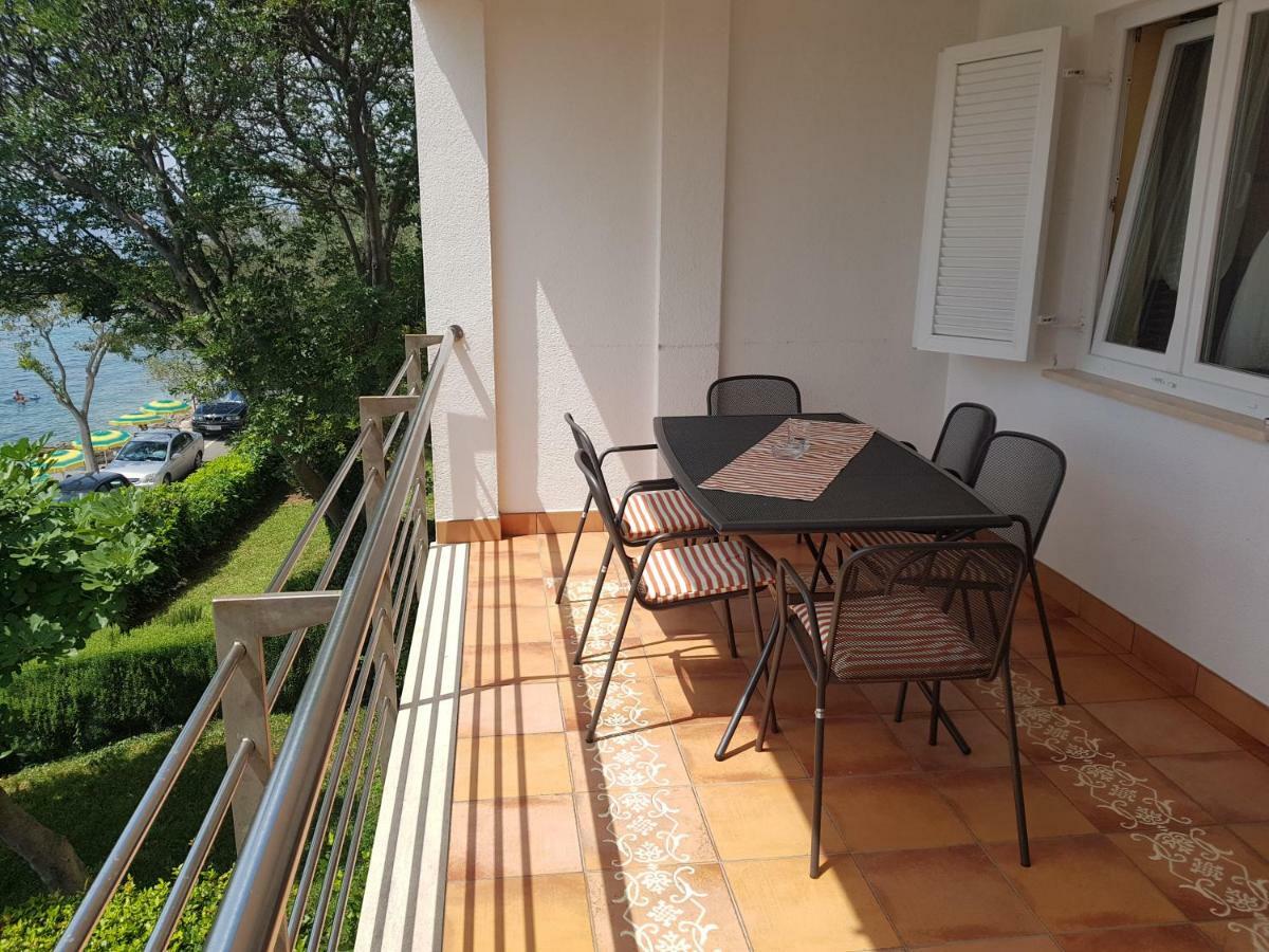 Apartamento App Lolly Selce Exterior foto